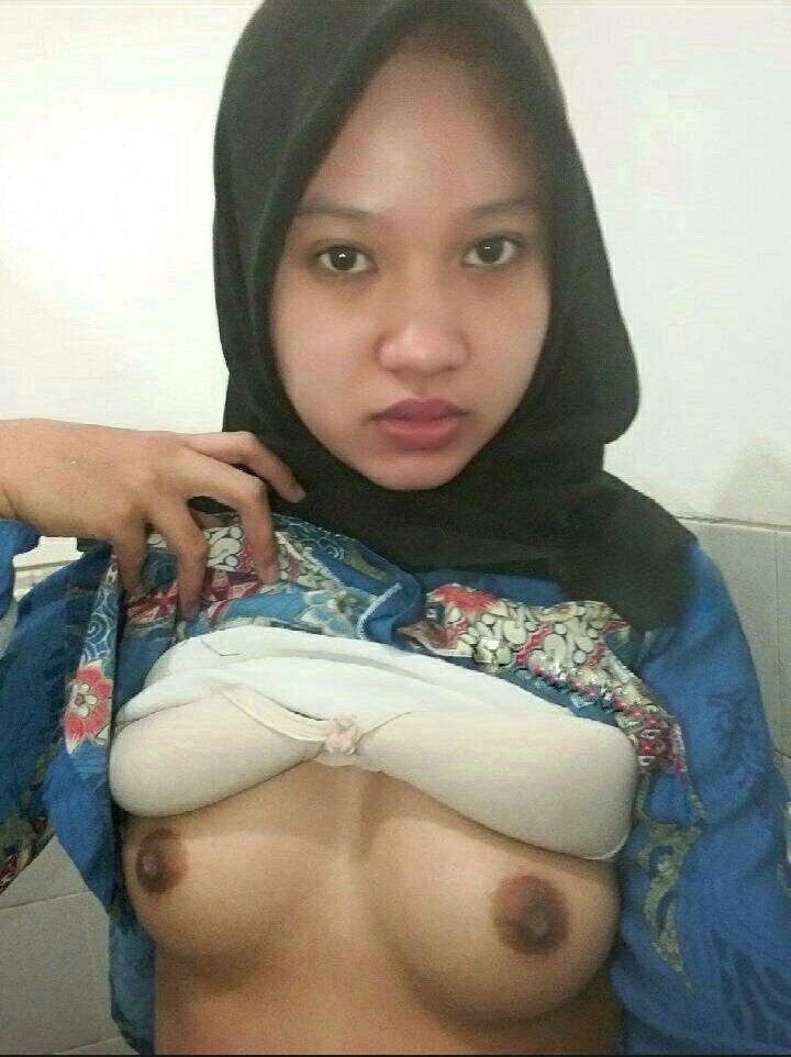 Anadolu Yakası Türbanlı Escort