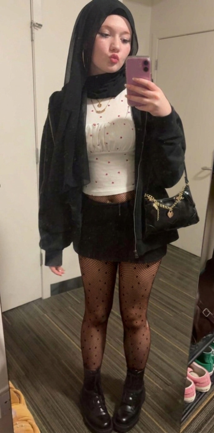 Beyken Türbanlı Escort